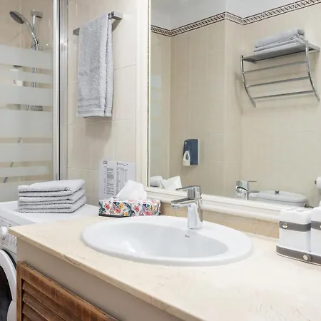 Oceanfront Tenerife South Abatros 254 דירה סן מיגל דה אבונה