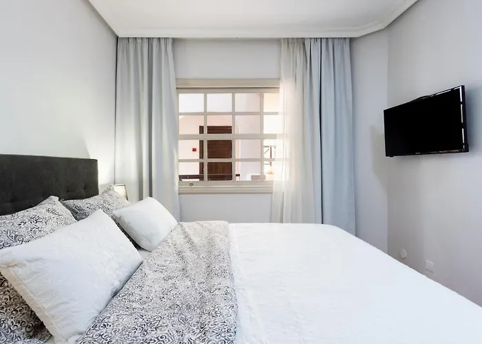 Oceanfront Tenerife South Abatros 254 *